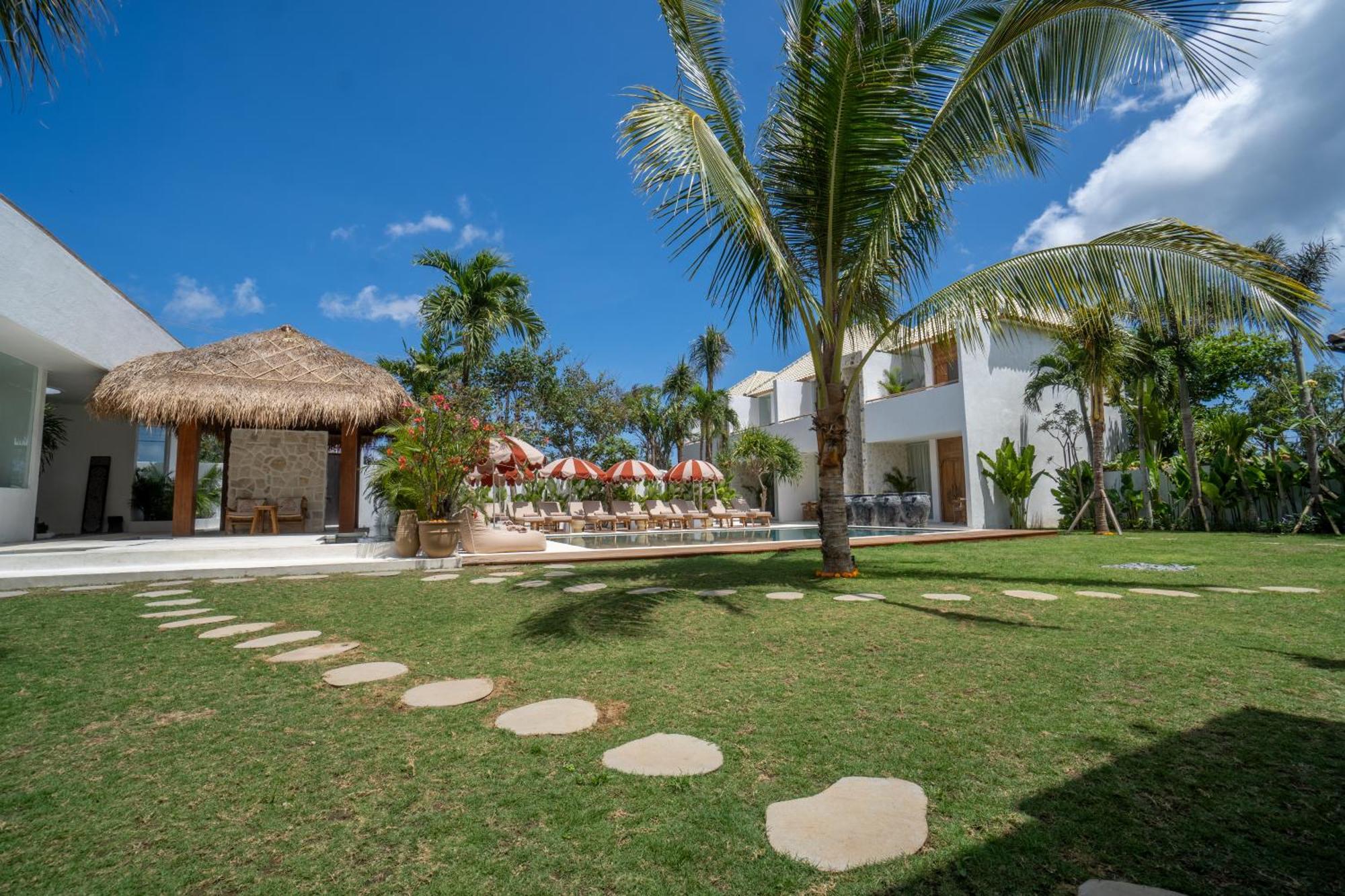 The Balangan Hotel 金巴兰 外观 照片